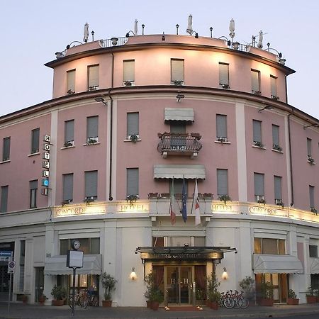 Hotel Concorde Lodi Centro Exterior foto